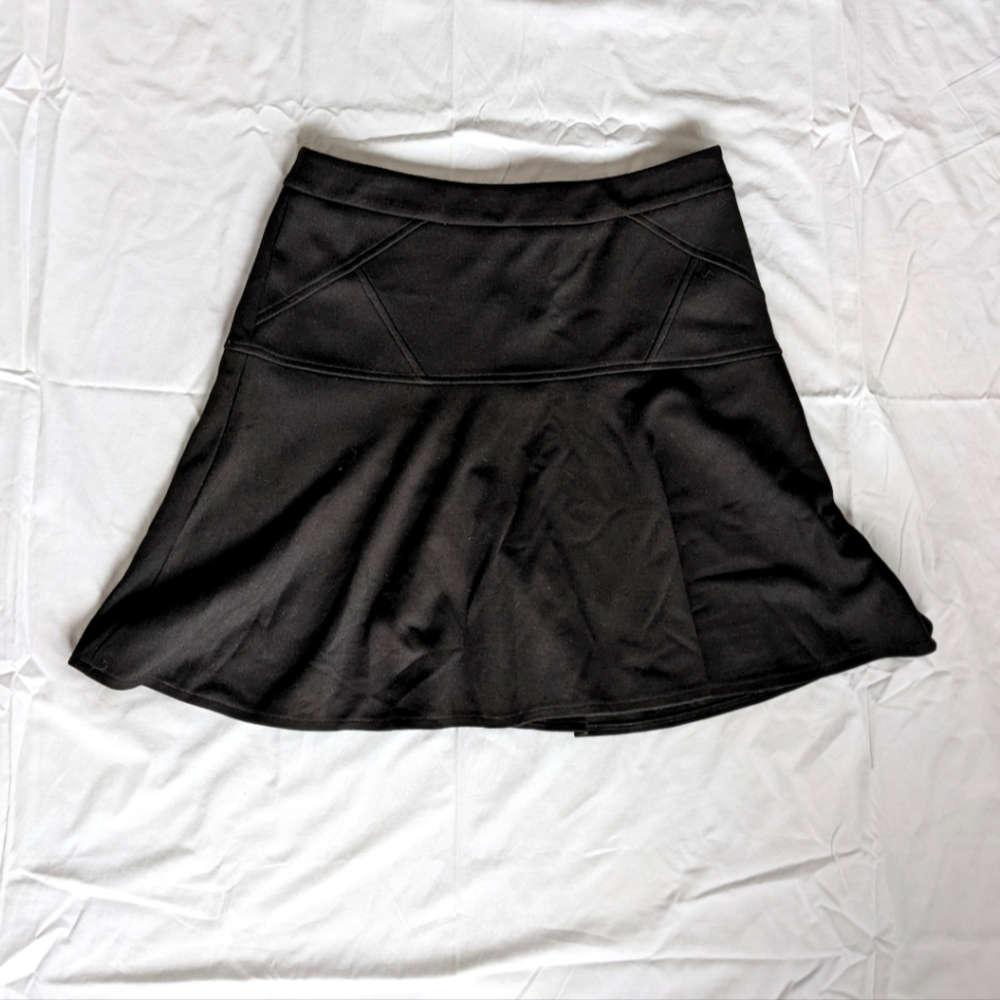 Laundry black flared skirt, size 6